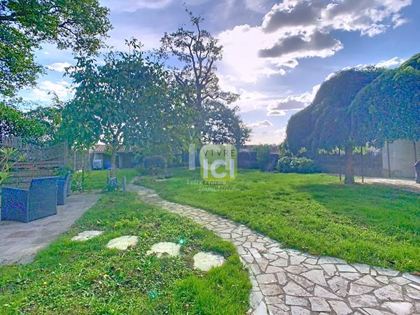 Maison familiale sur sous-sol total avec jardin sans vis-à-vis