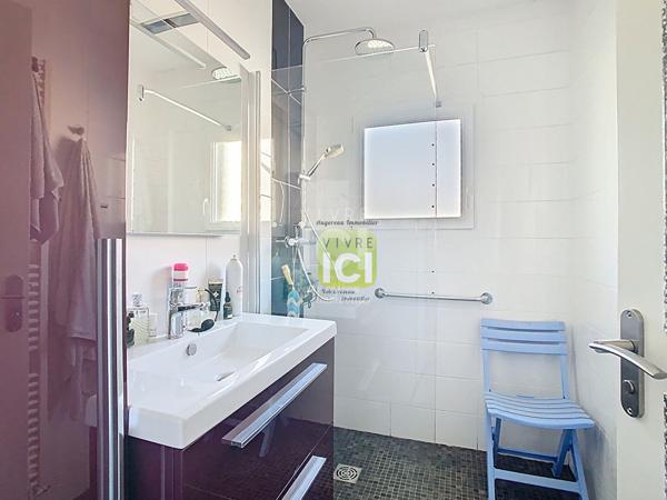 Maison familiale sur sous-sol total avec jardin sans vis-à-vis