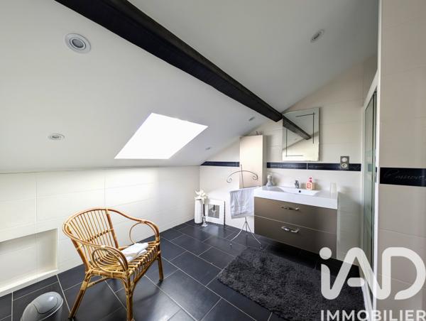 Maison à vendre 13 pièces 250 m² Fay-sur-Lignon