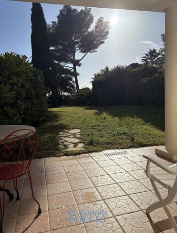 T3 Front de Mer, jardin, piscine chauffée, accès direct à la plage