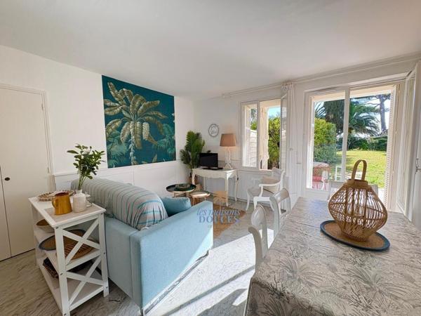 T3 Front de Mer, jardin, piscine chauffée, accès direct à la plage