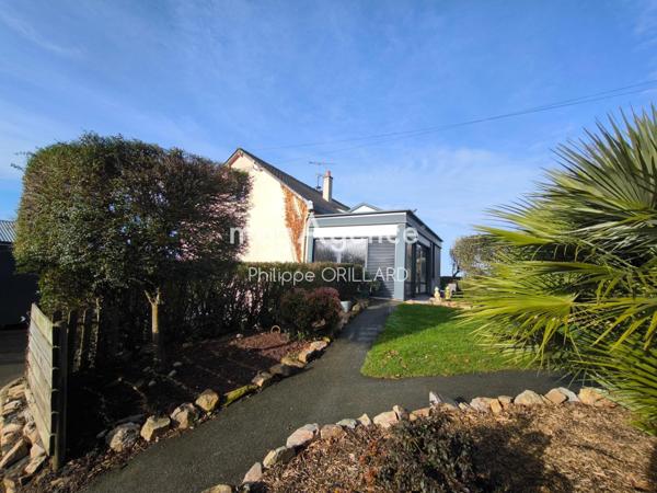 Maison à CONGRIER, 53800 - 8 pièces 136m²