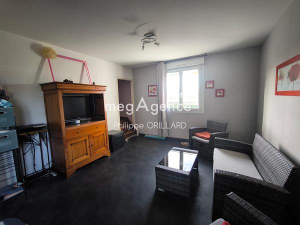 Maison à CONGRIER, 53800 - 8 pièces 136m²