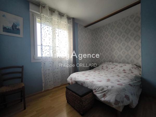 Maison à CONGRIER, 53800 - 8 pièces 136m²