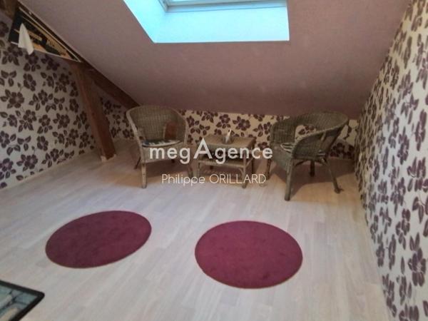 Maison à CONGRIER, 53800 - 8 pièces 136m²