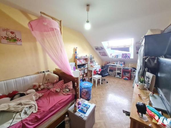 Pour investisseurs, 2 logements loués