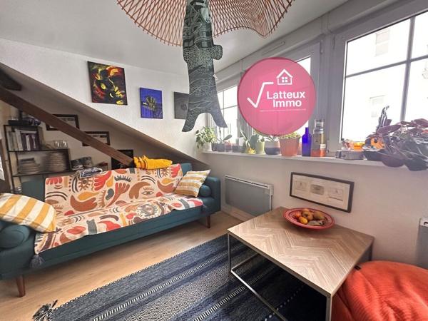 Deux pièces rénové et plein de charme