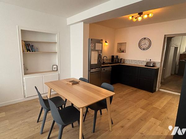 À vendre -Maison en tuffeau secteur Nantilly