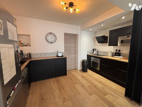 À vendre -Maison en tuffeau secteur Nantilly