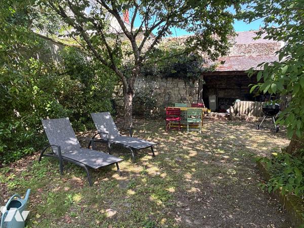 À vendre -Maison en tuffeau secteur Nantilly