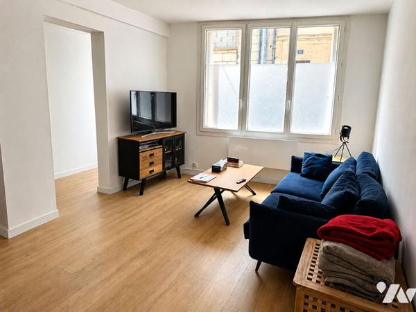 À vendre -Maison en tuffeau secteur Nantilly
