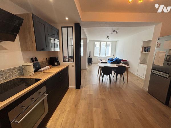 À vendre -Maison en tuffeau secteur Nantilly