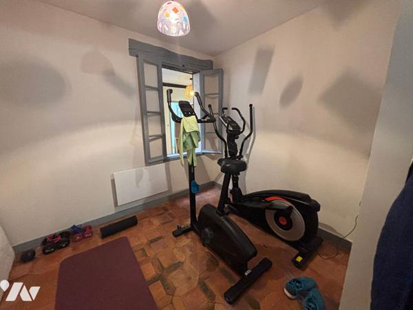 À vendre -Maison en tuffeau secteur Nantilly