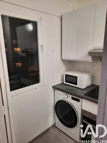 Location appartement 2 pièces 30 m² Courbevoie