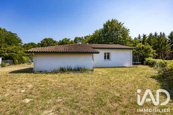 Maison à vendre 5 pièces 95 m² Saint-Pierre-du-Mont