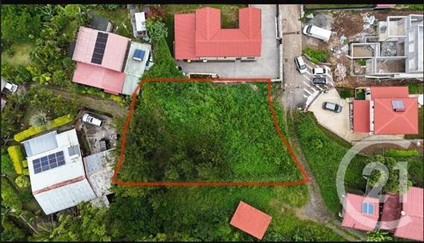 Terrain à vendre  645 m2 LA POSSESSION - 974