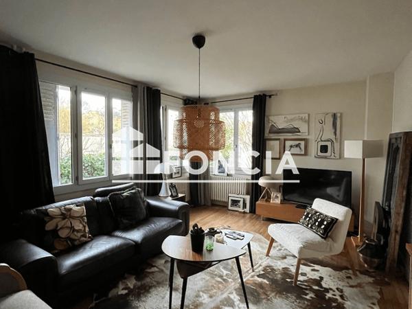 Location Maison 6 pièces 107.34 m² - 8 RUE DE LA CHAMOISERIE Niort 79000