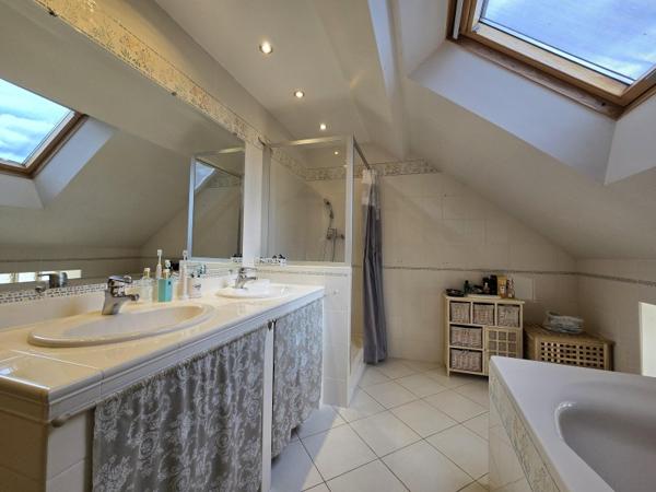 Vente / Maison avec dépendance