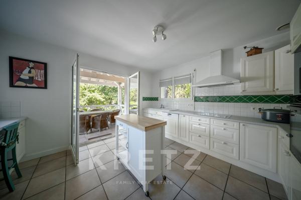 Villa d’exception au Golf de Biscarrosse – Élégance & Sérénité