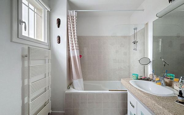 Appartement à vendre    3 pièces • 78,63 m2 Élancourt