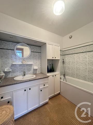 Appartement F3 à vendre  3 pièces - 75,04 m2 ELANCOURT - 78