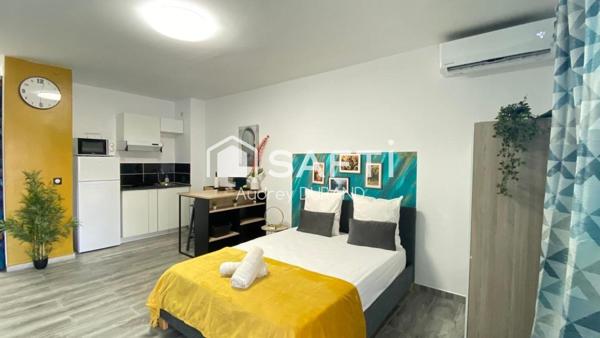 STUDIO AVEC PISCINE ET PARKING