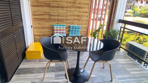 STUDIO AVEC PISCINE ET PARKING