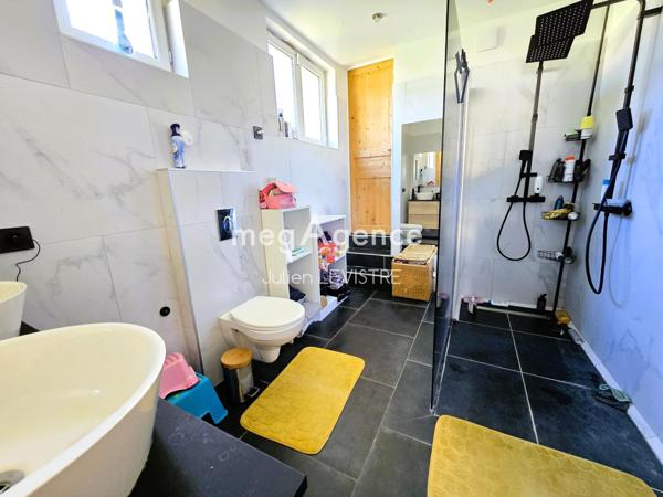 Maison à AUNEAU, 28700 - 4 pièces 111m²