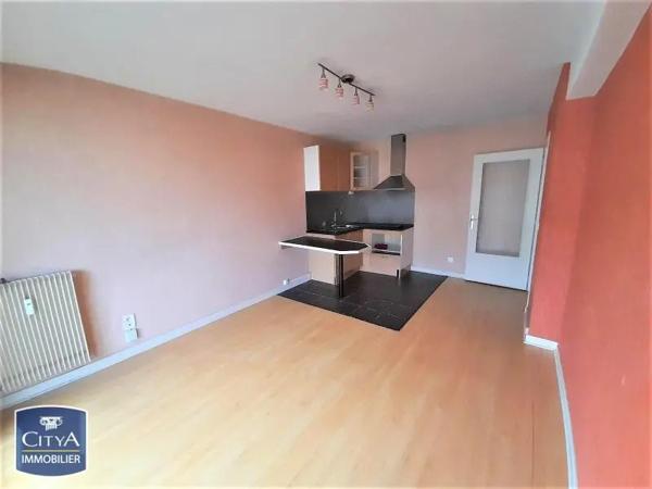 Appartement à louer 2 pièces 38.92m² Clermont-Ferrand (63000)