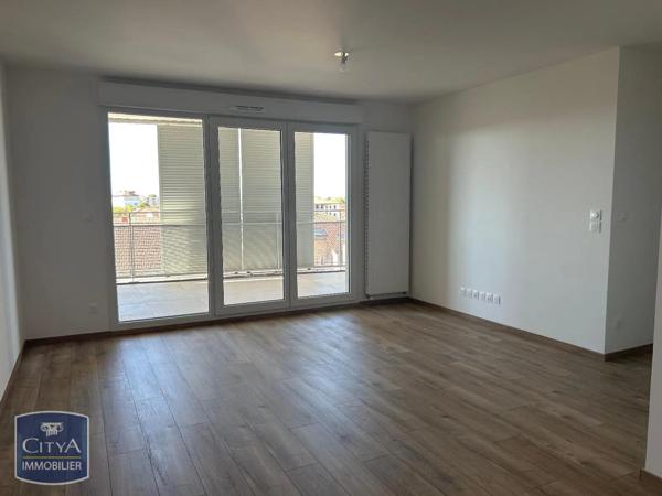 Appartement à louer 2 pièces 48m² Bourg-en-Bresse (01000)