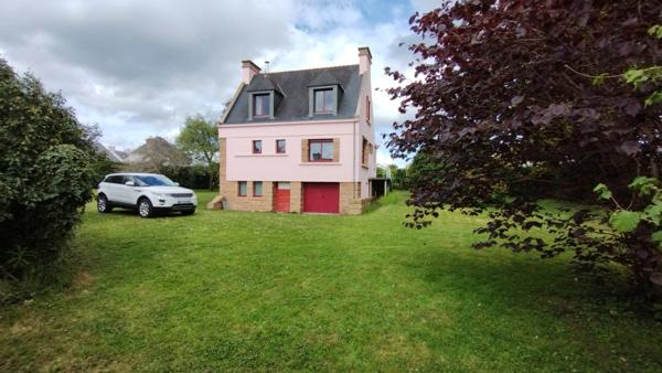 Maison à vendre 6 pièces bourg de COMBRIT (29) très grand terrain