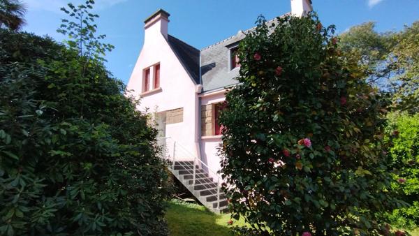 Maison à vendre 6 pièces bourg de COMBRIT (29) très grand terrain