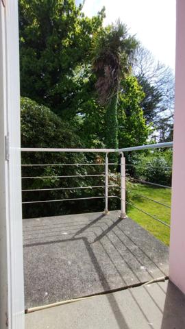 Maison à vendre 6 pièces bourg de COMBRIT (29) très grand terrain