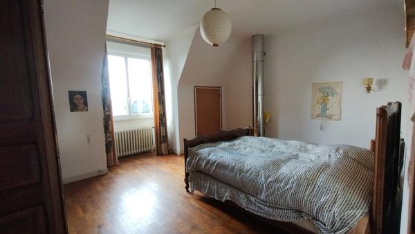 Maison à vendre 6 pièces bourg de COMBRIT (29) très grand terrain