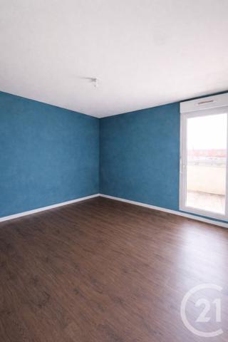 Appartement T4 à vendre  4 pièces - 75 m2 TRAPPES - 78