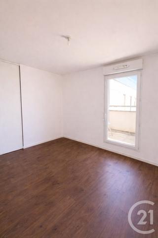 Appartement T4 à vendre  4 pièces - 75 m2 TRAPPES - 78