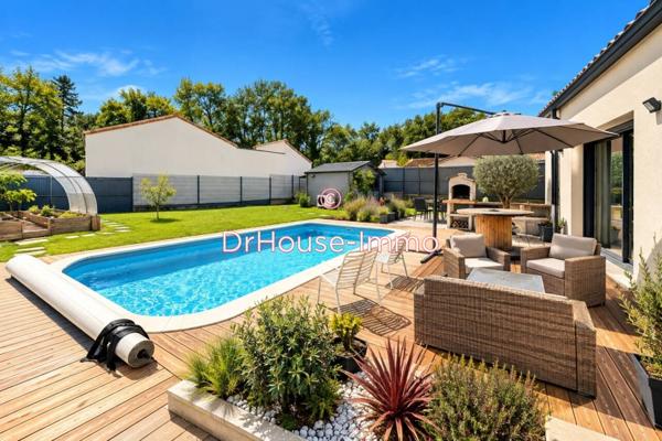 Maison à vendre 3 pièces de 122 m²