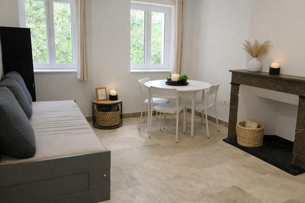 Studio 26 m² meublé rénové  Bagnols-sur-Cèze (30200)