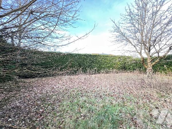 Rillieux-Crépieux, maison à rénover de 7 pièces et 265 m² dont 145 m² habitables, terrain de 678 m².