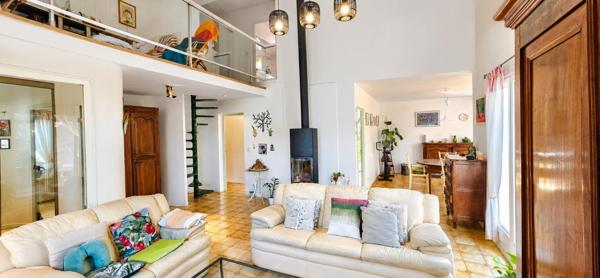 Grande maison 5 pièces 135 m2 sur terrain piscinable