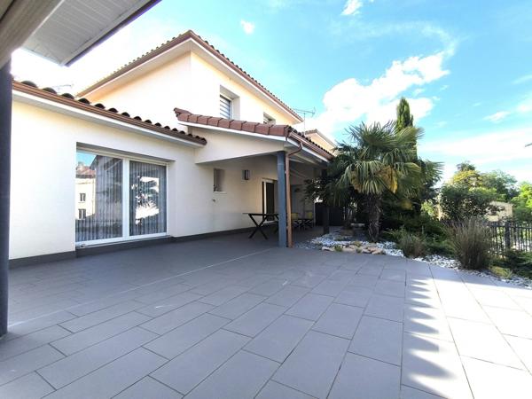 Maison à vendre 5 pièces 137 m² Saint-Chamond