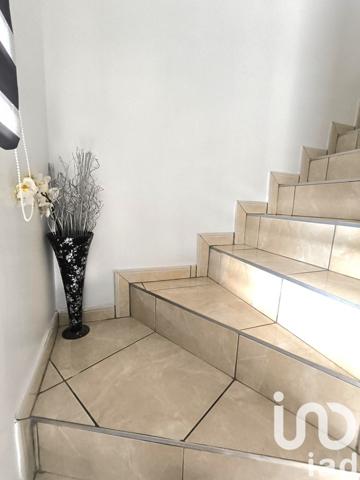 Maison à vendre 5 pièces 137 m² Saint-Chamond