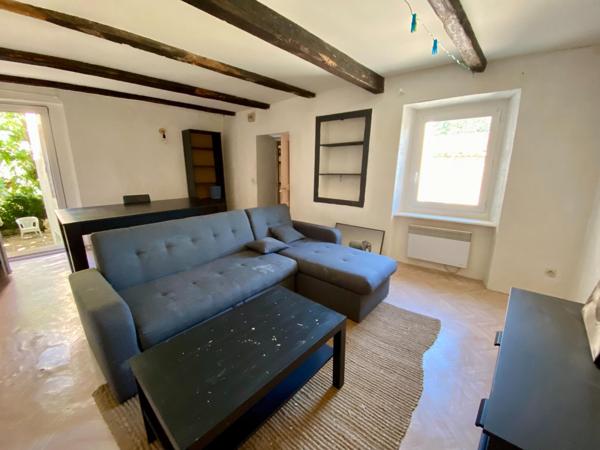 maison de hameau avec dépendance et terrains