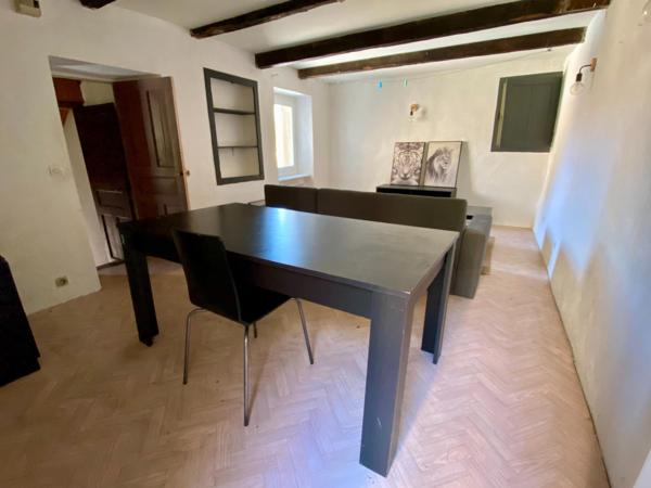 maison de hameau avec dépendance et terrains