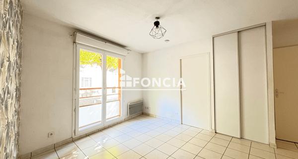 Location Studio 28.02 m² - Clermont-ferrand 63000