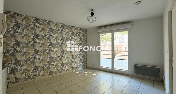 Location Studio 28.02 m² - Clermont-ferrand 63000