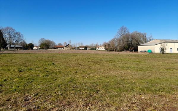 Terrain à vendre    Gabaston