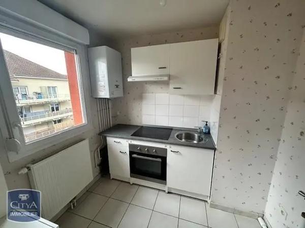 Appartement à louer 2 pièces 46.64m² Grand-Charmont (25200)