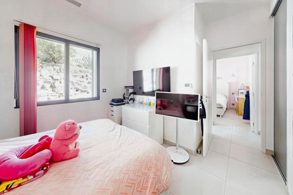 Pennes-Mirabeau (13170) Maison T4 100m2 avec piscine sur 500 m2 de terrain