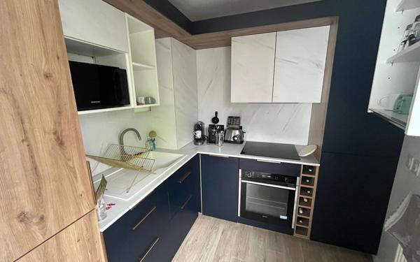 Appartement à louer    2 pièces • 44,10 m2 Lille